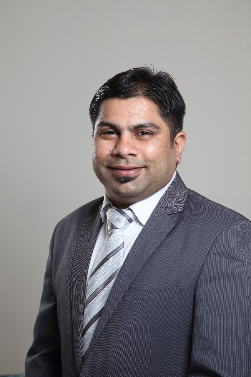 Mr. Litesh Gada (CA)